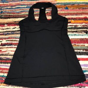 Lululemon tank- size 6